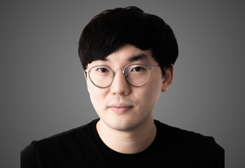 Derek Shin Headshot